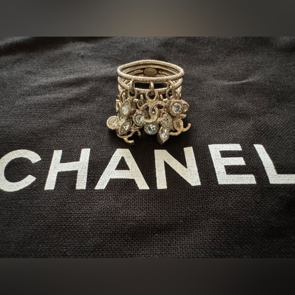 Chanel Ring - Picture 9 of 16